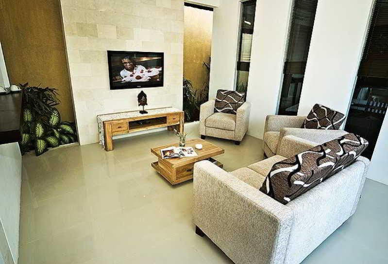 The Adnyana Villas & Spa Denpasar  Bagian luar foto