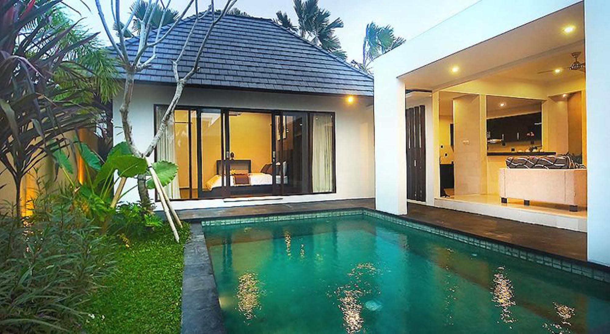 The Adnyana Villas & Spa Denpasar  Bagian luar foto