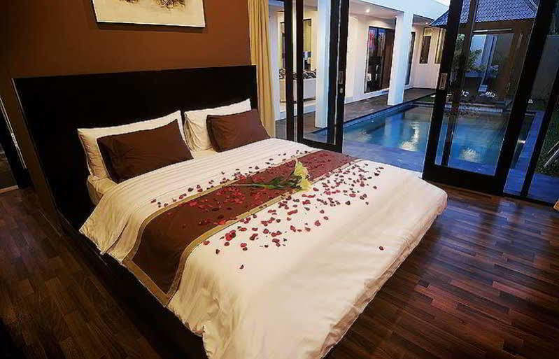 The Adnyana Villas & Spa Denpasar  Bagian luar foto